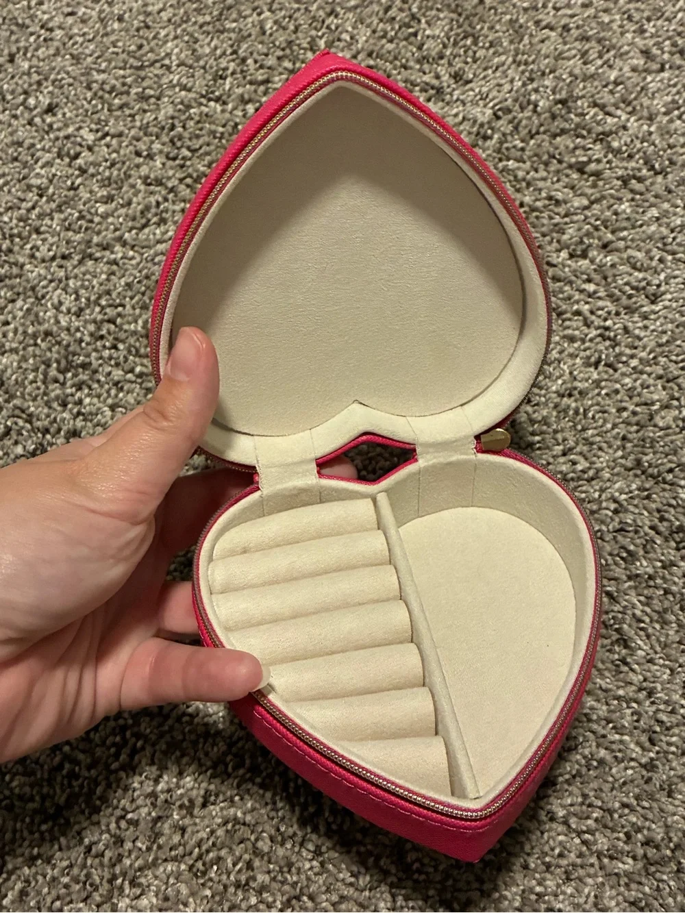 Kendra Scott Jewelry Case